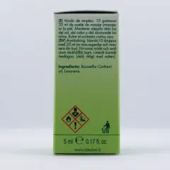 En flaska med 5 ml olibanum olja. Ingredienser: Boswellia Cartherii oil, Limonene.